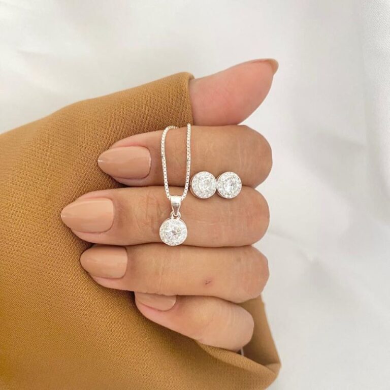Conjunto Redondo Zircônia Branca Prata 925