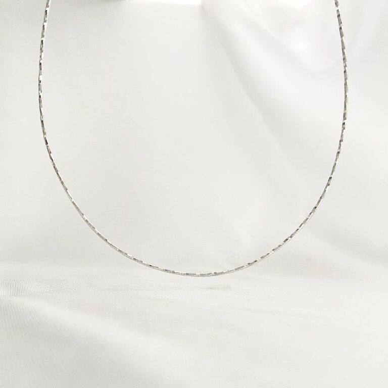 Aro Laminado Flexível Torcido Prata 925